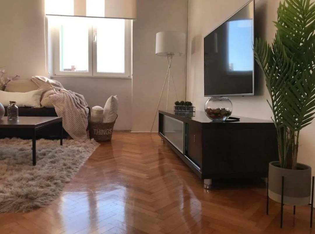 Cozy Apartment Solis-City Center スプリト