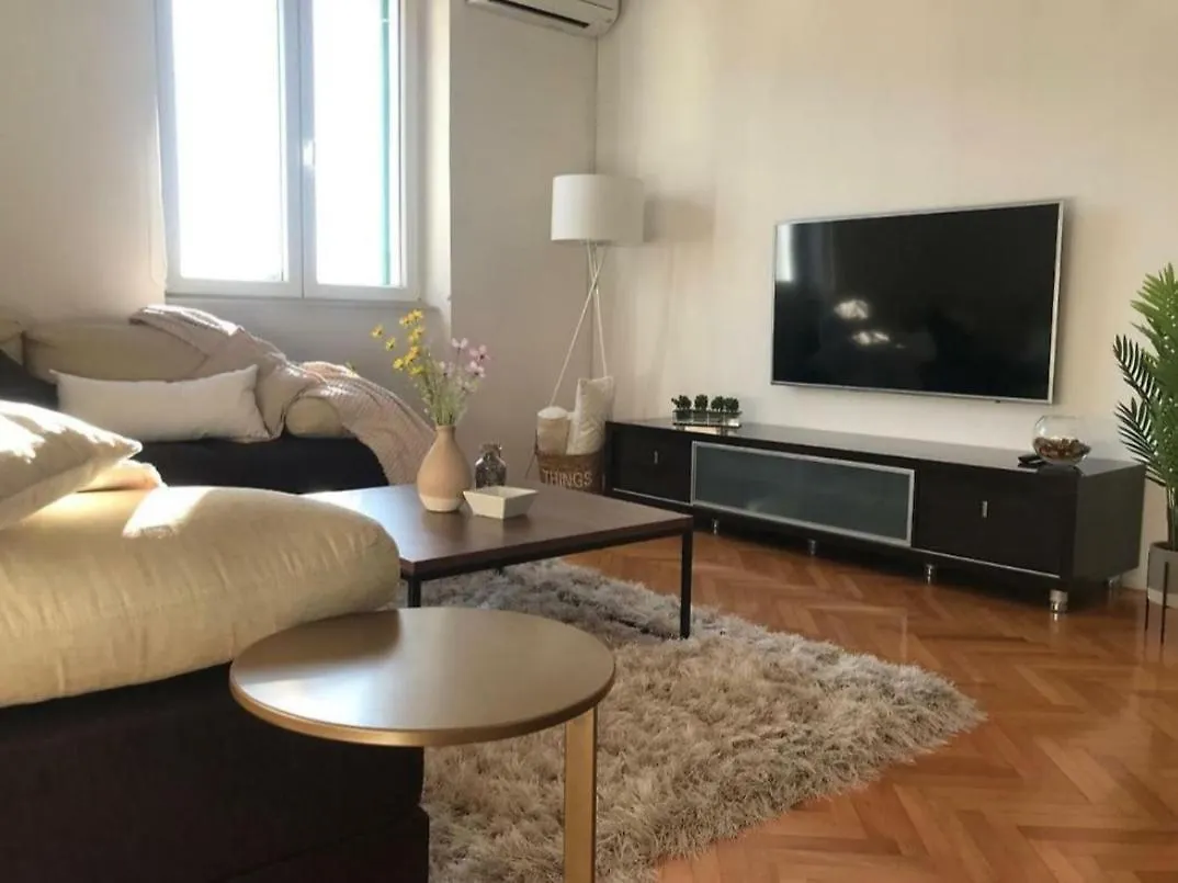 Cozy Apartment Solis-City Center Split