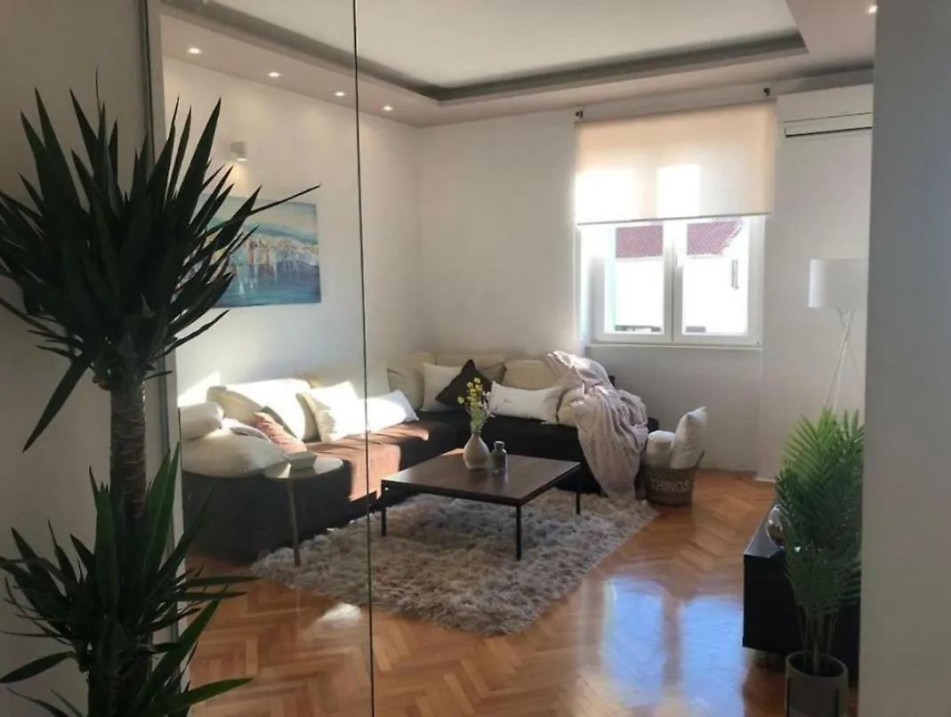 Cozy Apartment Solis-City Center Split